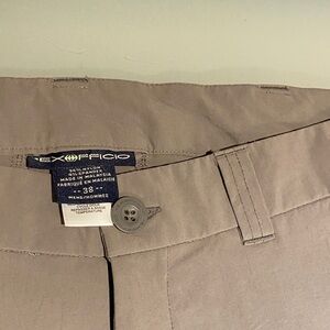 ExOfficio Men's Light Brown traveling shorts